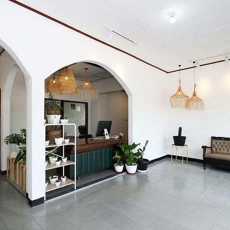 Rarem Bed & Breakfast Bandar Lampung Ngoại thất bức ảnh