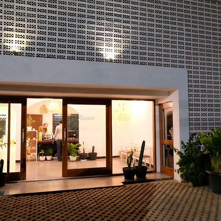 Rarem Bed & Breakfast Bandar Lampung Ngoại thất bức ảnh