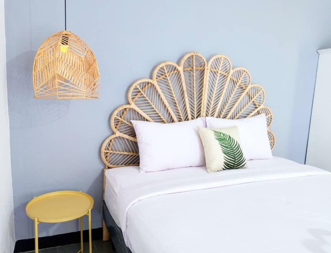 Rarem Bed & Breakfast Bandar Lampung Ngoại thất bức ảnh