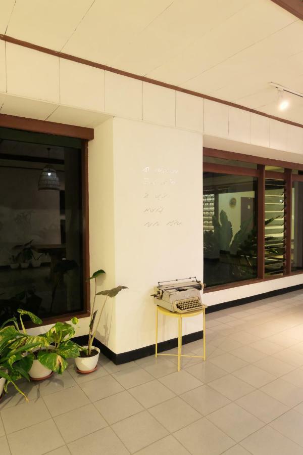 Rarem Bed & Breakfast Bandar Lampung Ngoại thất bức ảnh